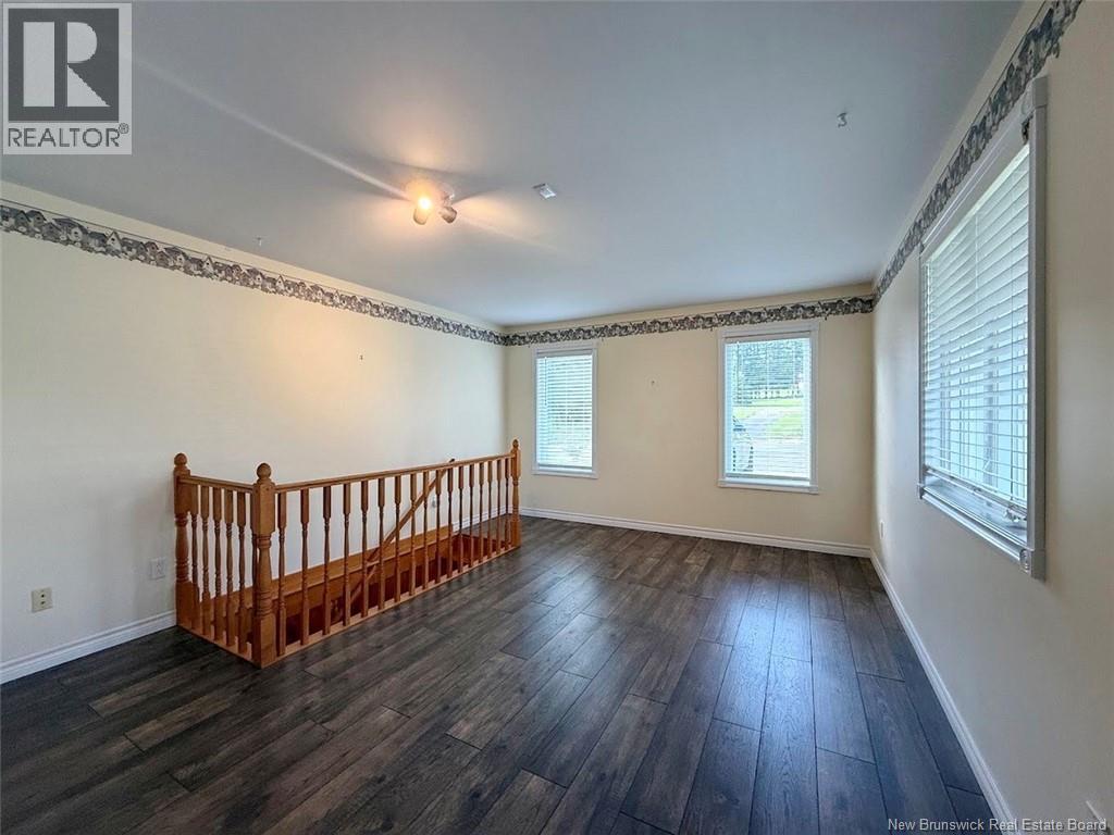 924 St-Francois Street - 12