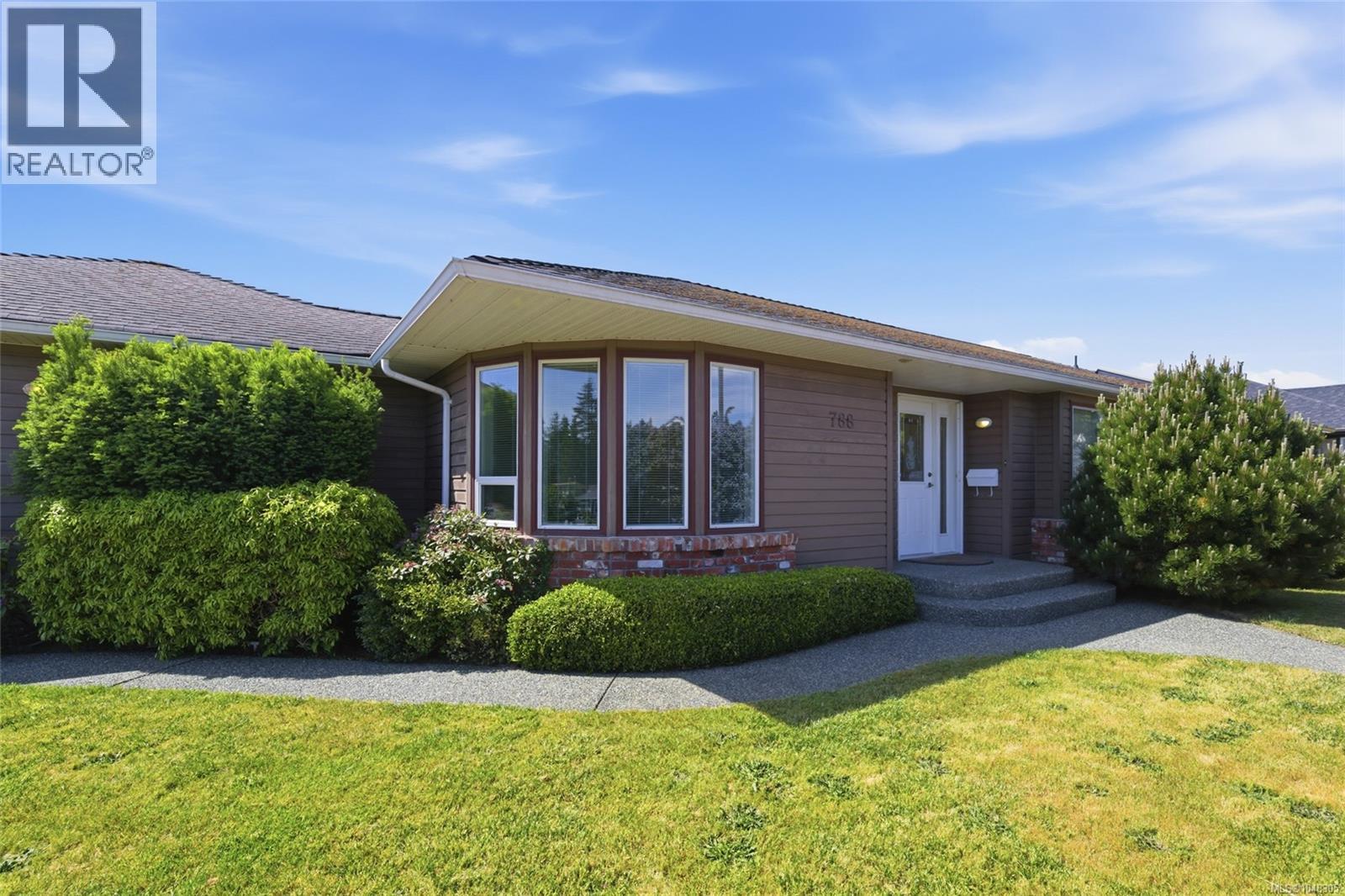 788 Stanhope Road, Parksville, British Columbia, V9P1B5, Parksville, British Columbia — photo 1 of 5