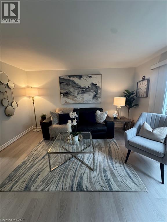 #1 16 KEHL Street, Kitchener, Ontario, N2M3T9, Kitchener, Ontario — photo 4 of 5