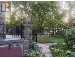 205 Ridley Boulevard, Toronto, ON M5M3M4 Photo 35