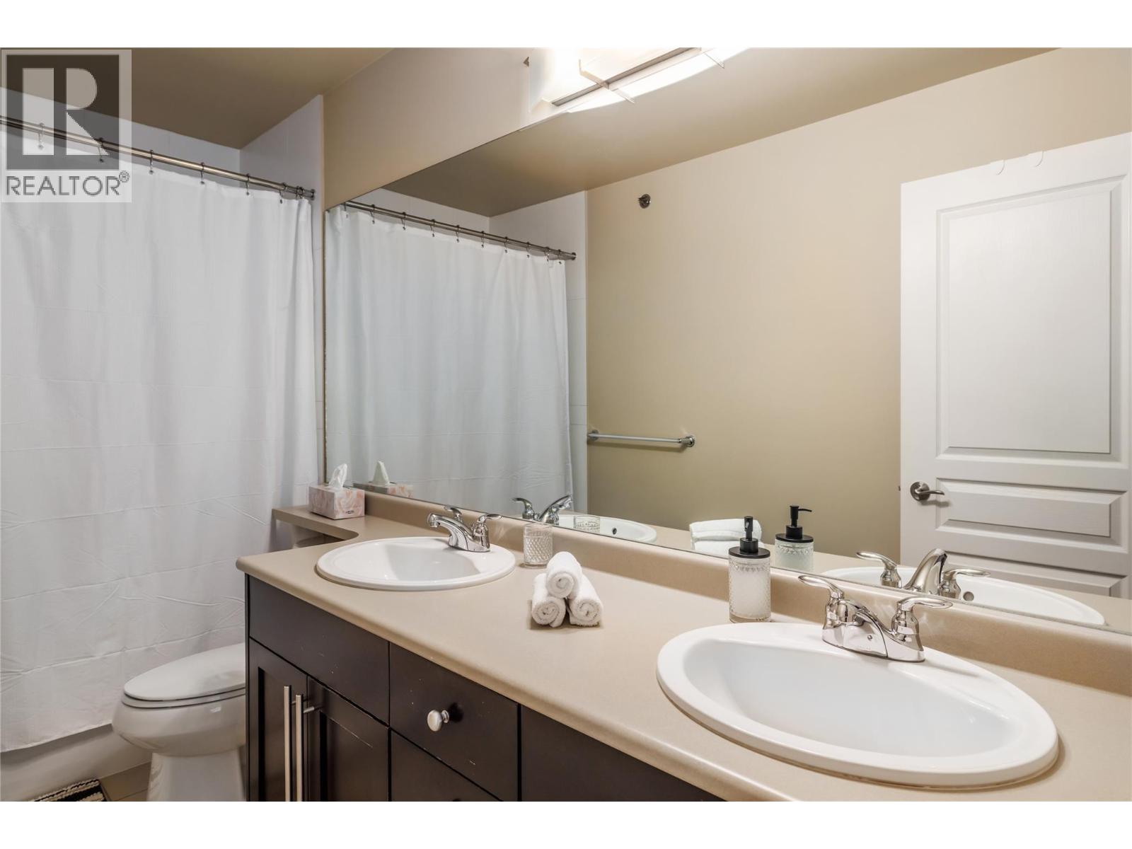 416 1089 Sunset Drive, Kelowna