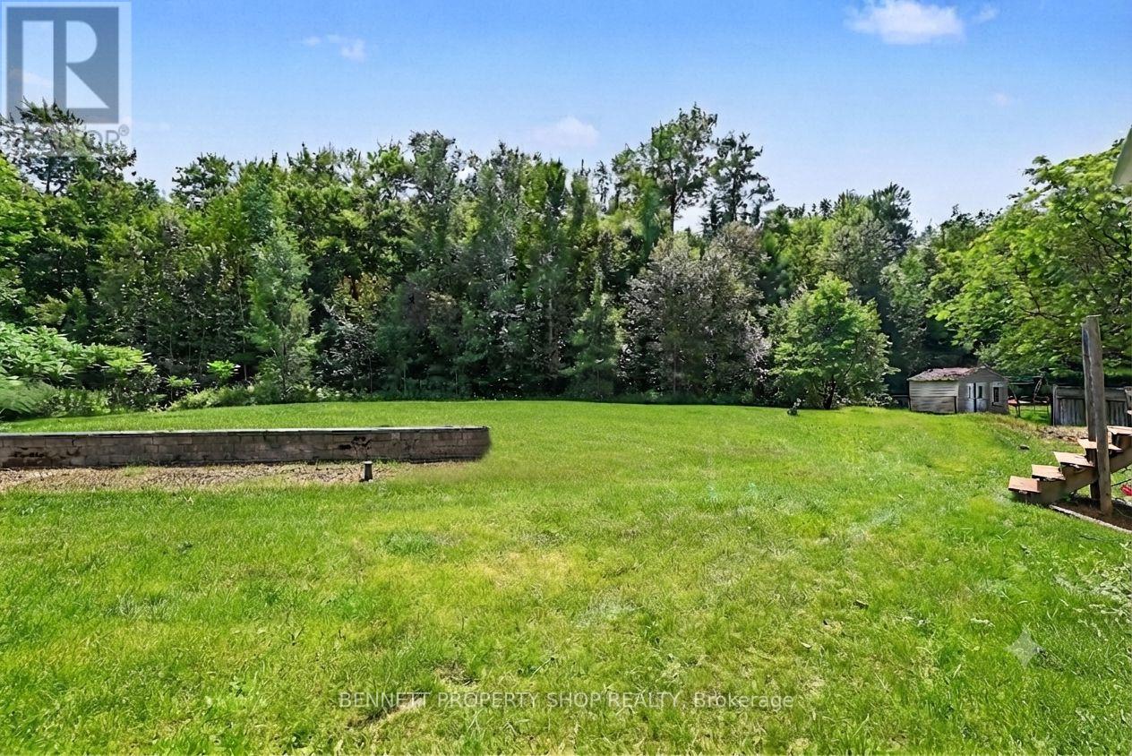 230 CARDINAL CRESCENT - Image 14