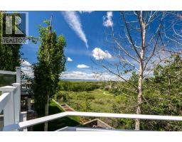 76 Rockywood Park NW - photo 1