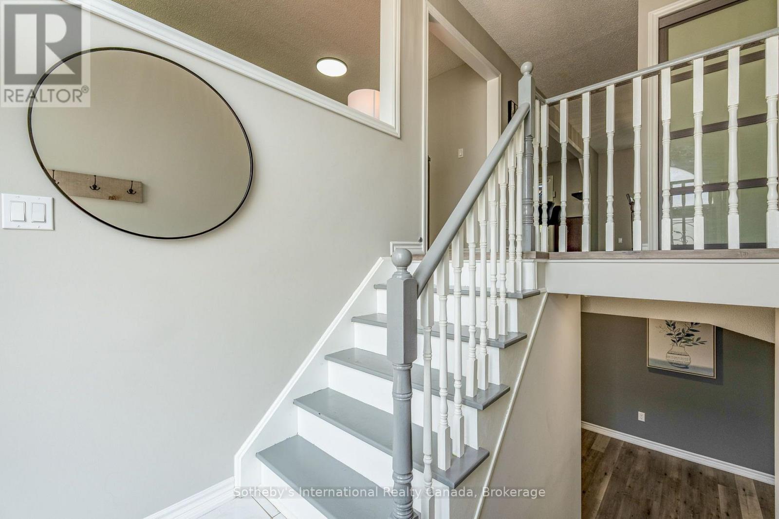 53 ROYAL BEECH DRIVE - 4