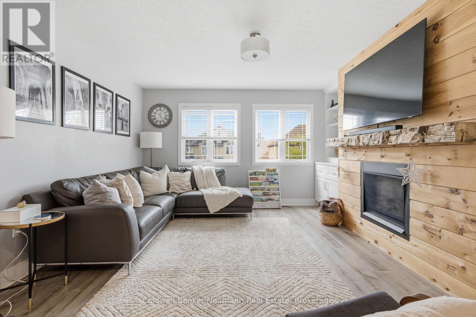 110 Oakes Crescent, Guelph (Grange Road), Ontario, N1E0J5, Guelph (Grange Road), Ontario — photo 5 of 5