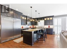 Foyer - 74764 Elm Crescent, Bluewater, ON N0M1G0 Photo 13