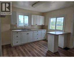144 Burgar Street, Welland, ON L3B2S8 Photo 9