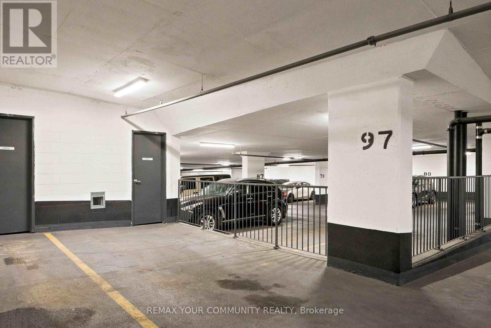 #1627 70 PRINCESS STREET - Image 34