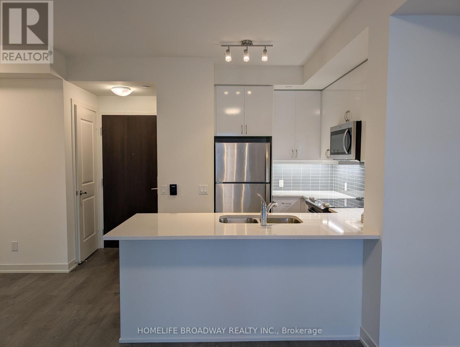#2110 4955 Yonge Street, Toronto (Willowdale East), Ontario, M2N0L8, Toronto (Willowdale East), Ontario — photo 3 of 5