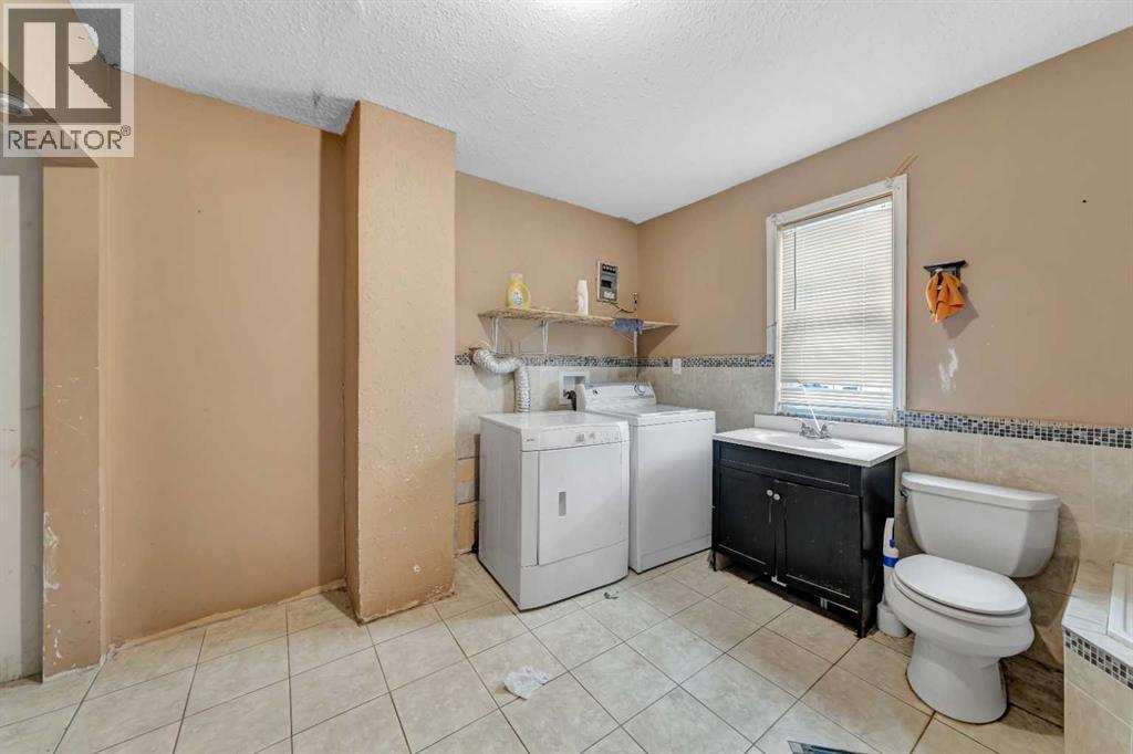 4825 45 Street, Lloydminster — photo 7