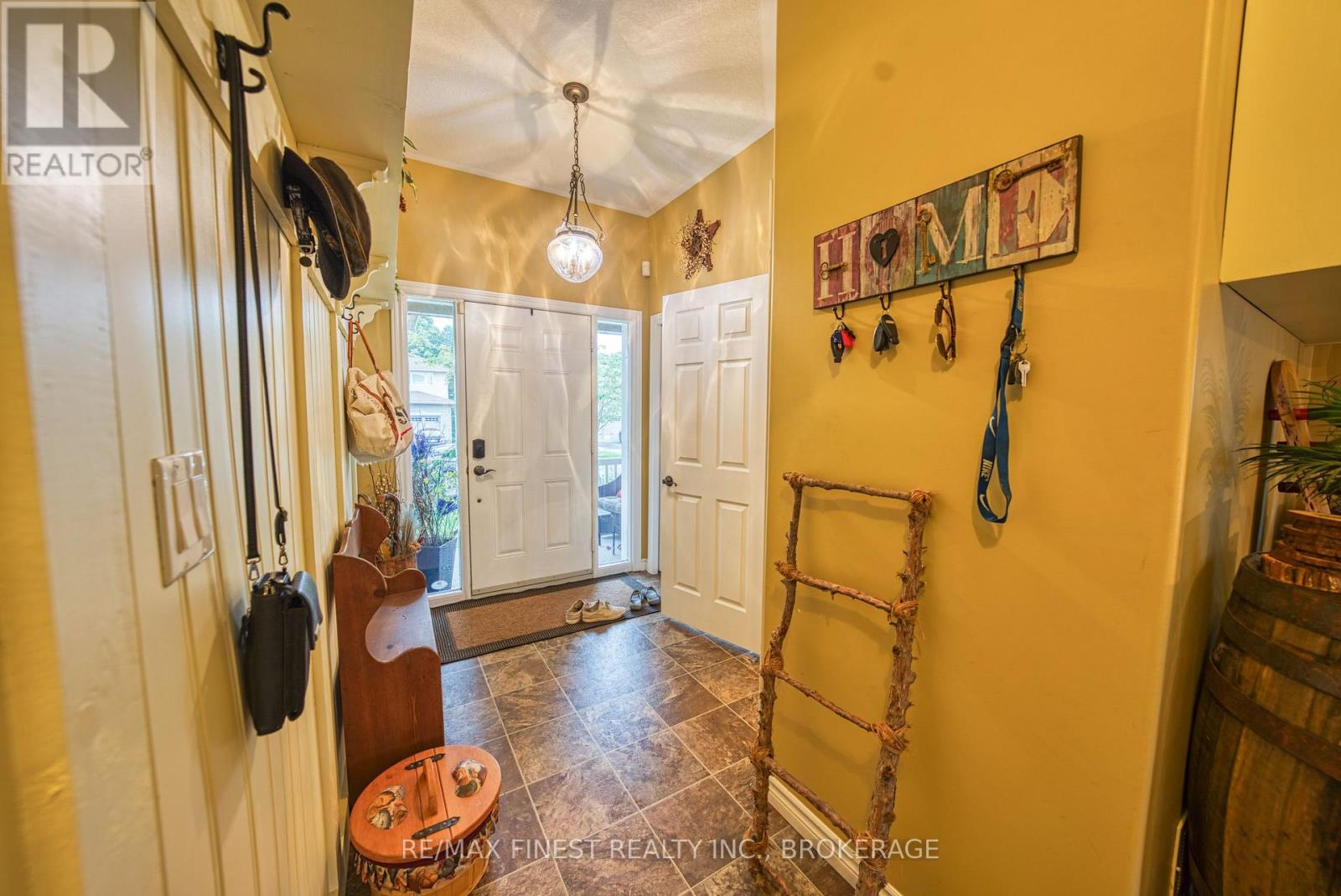 108 Mcdonough Crescent, Loyalist (Amherstview), Ontario, K7N0A4, Loyalist (Amherstview), Ontario — photo 5 of 5