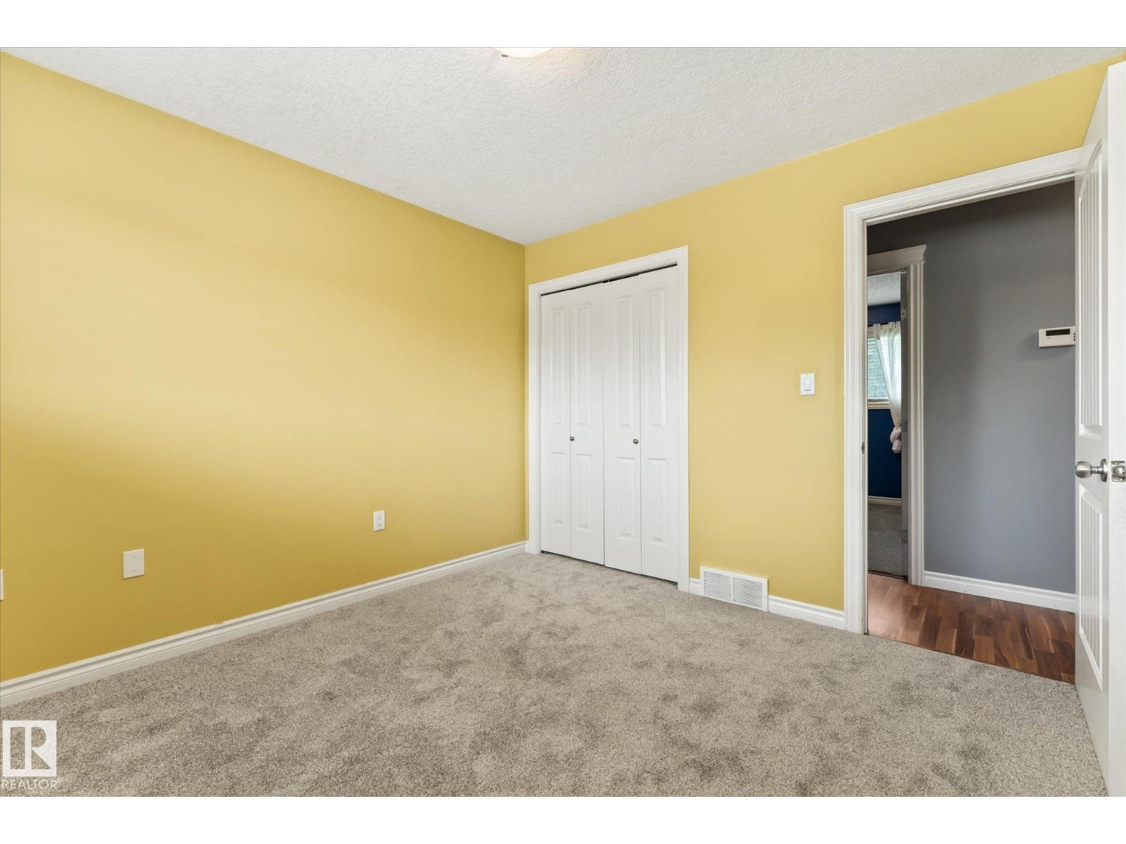 4532 46B ST - Image 25