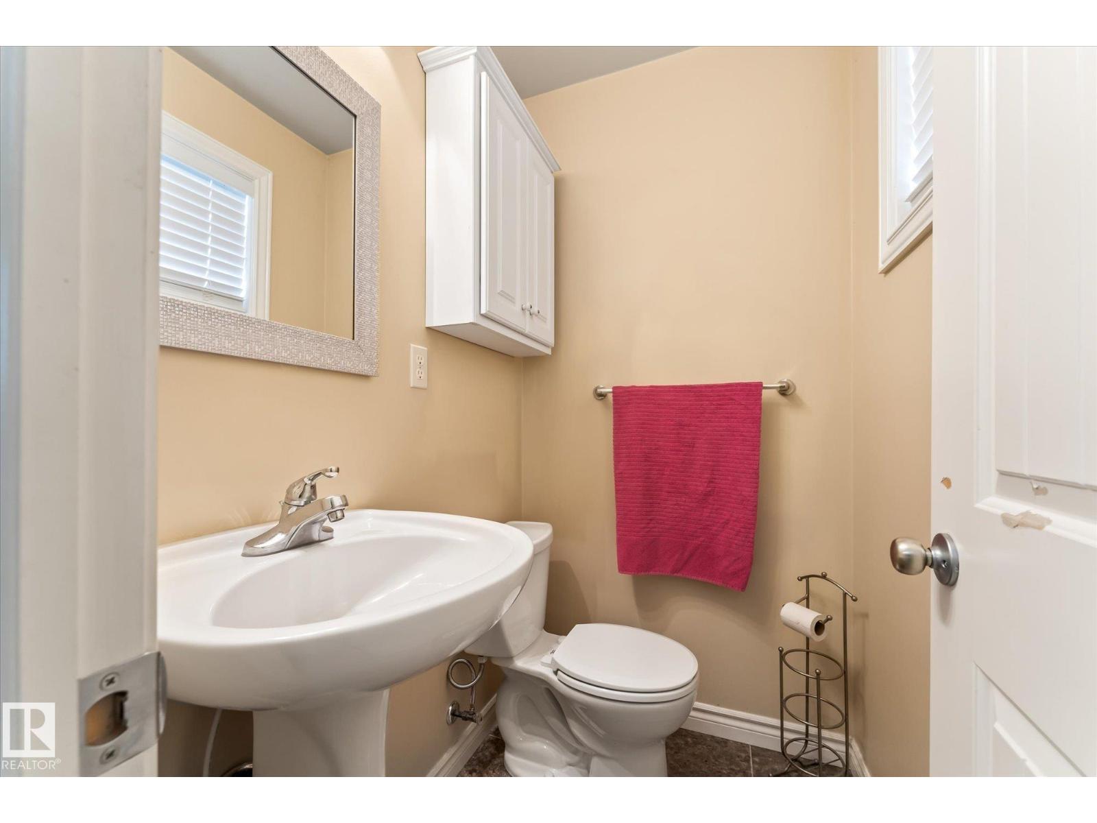 4532 46B ST - 26