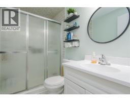3pc Bathroom - 90 Ferman Drive Unit# 5, Guelph, ON N1H8E6 Photo 6