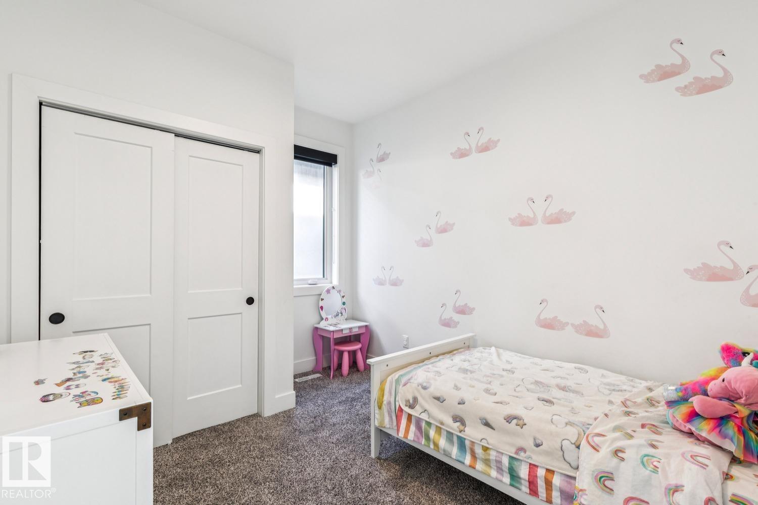 9323 75 AV NW - 29