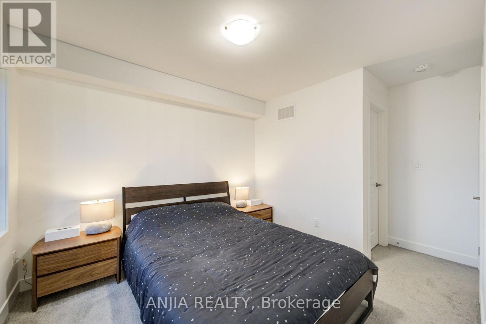 5448 MAIN STREET - Image 32
