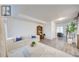 5448 Main Street, Whitchurch Stouffville, ON L4A4W8 Photo 13