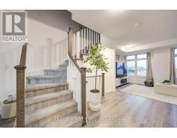 5448 Main Street, Whitchurch Stouffville, ON L4A4W8 Photo 9