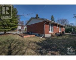 2 Indian Road, Ottawa, ON K2G1N4 Photo 15