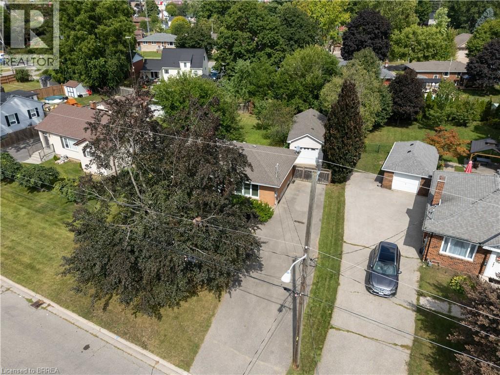 25 WAYNE Drive - Image 32