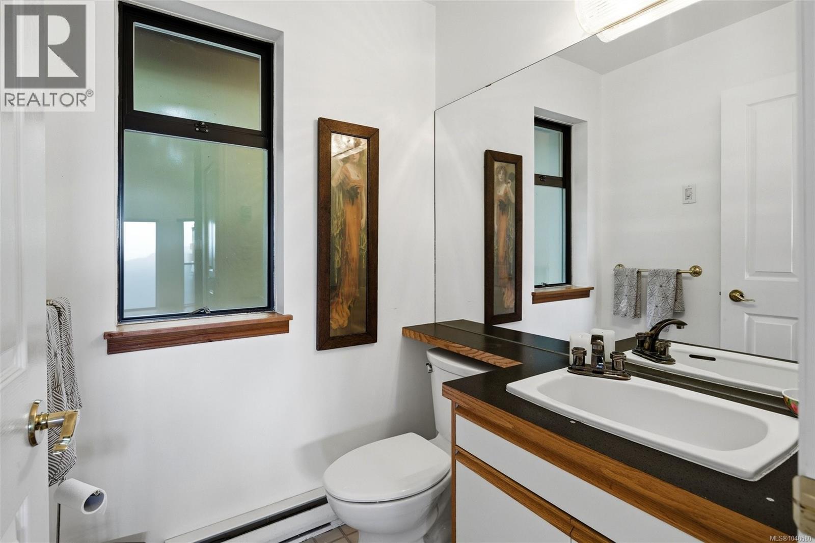 1691 Strathcona Heights Rd - Image 27
