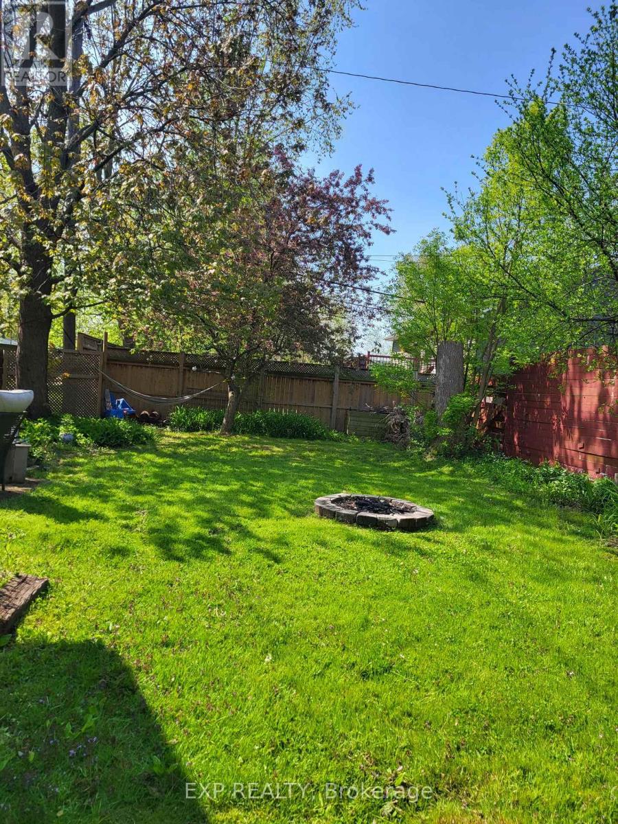 1317 DOMINION Road, Fort Erie (Crescent Park), Ontario, L2A1J2, Fort Erie (Crescent Park), Ontario — photo 3 of 5