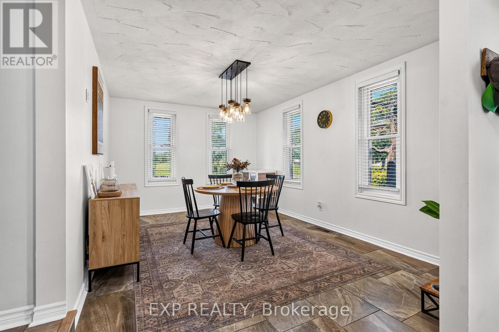 111 CONCESSION ROAD - 11