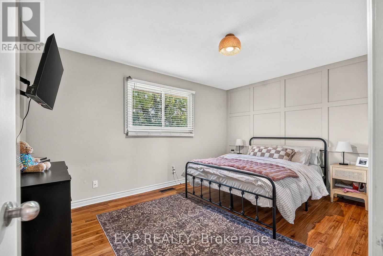 111 CONCESSION ROAD - 14