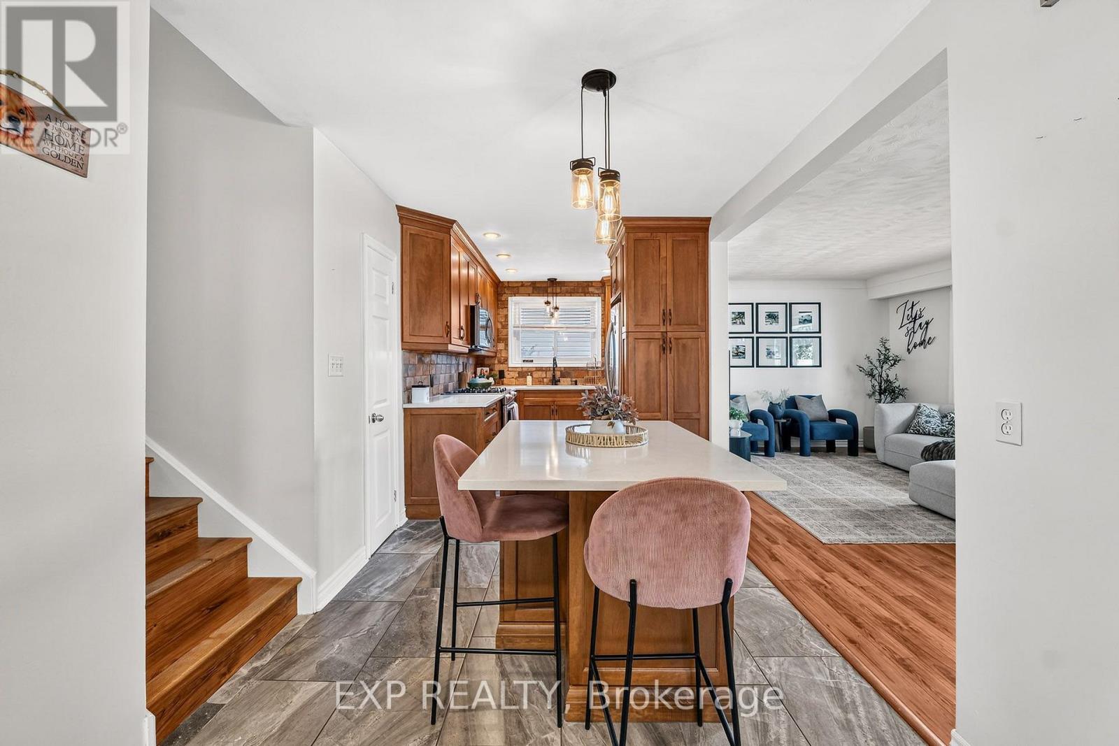 111 CONCESSION ROAD - 9
