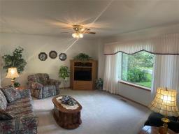 613 Manitoba Street, Shoal Lake, MB R0J1Z0 Photo 15