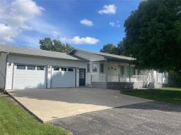 613 Manitoba Street, Shoal Lake, MB R0J1Z0 Photo 37