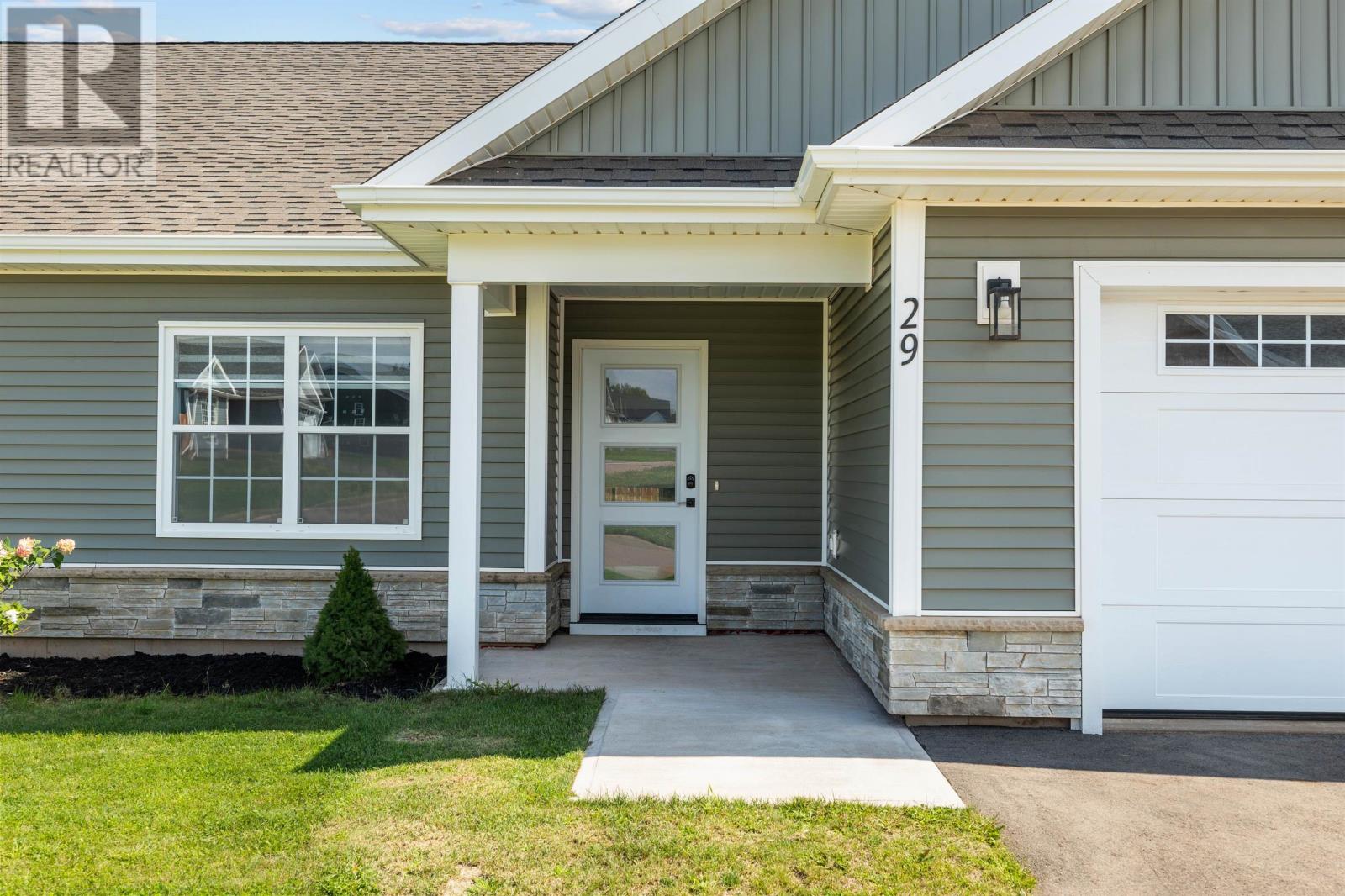 29 STARLITE Street, Summerside, Prince Edward Island, C1N0N7, Summerside, Prince Edward Island — photo 2 of 5