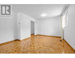 3126 Mccarthy Court, Mississauga, ON L4Y3Z5 Photo 10