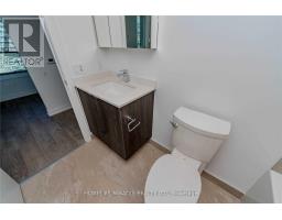 1928 Lakeshore Boulevard W, Toronto, ON M6S1A1 Photo 26
