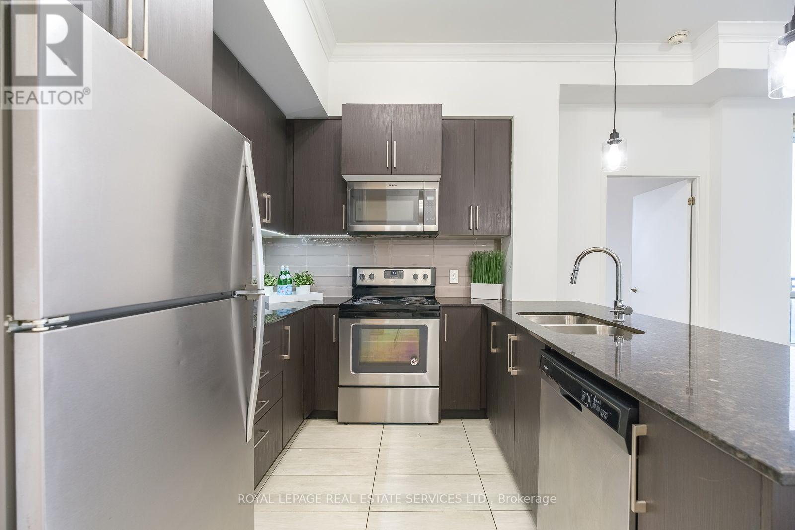 #1605 840 QUEENS PLATE DRIVE - 10