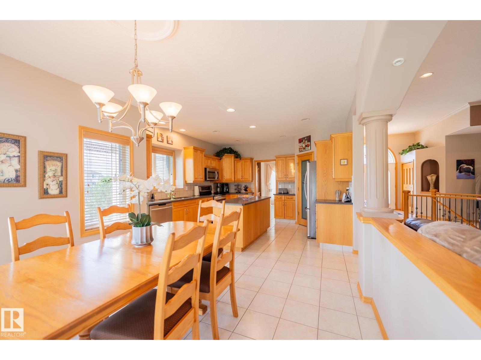 7707 166 AV NW - 14