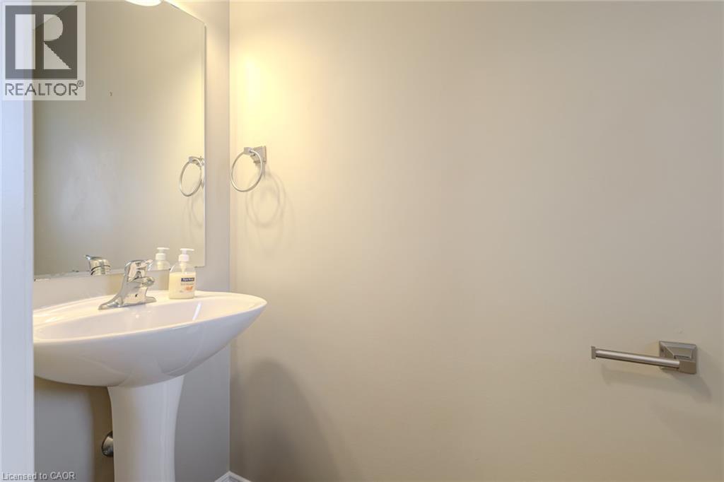 8 BASSWOOD Road - 6