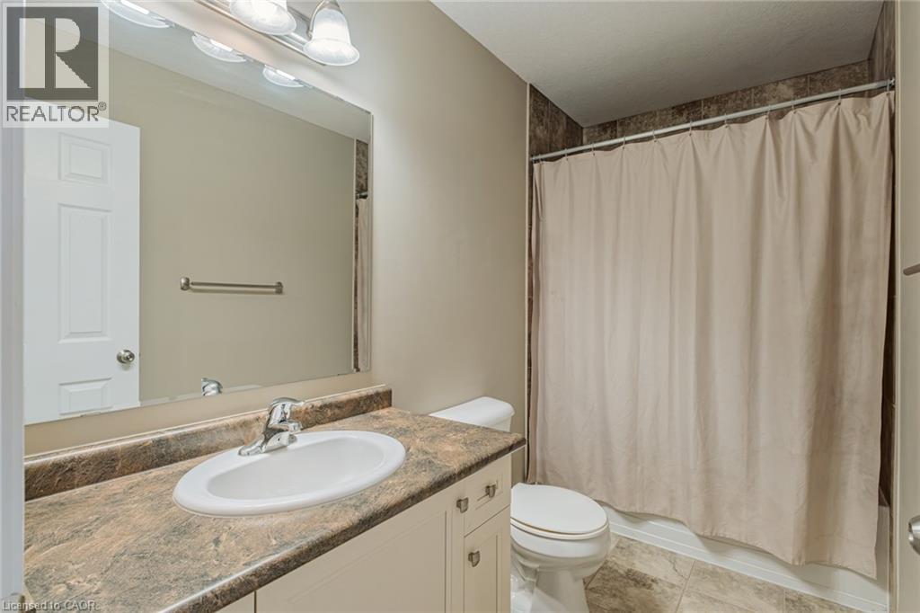 8 BASSWOOD Road - 23