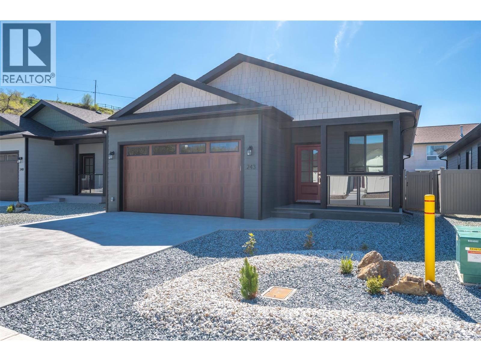 243 Bentgrass Avenue, Oliver