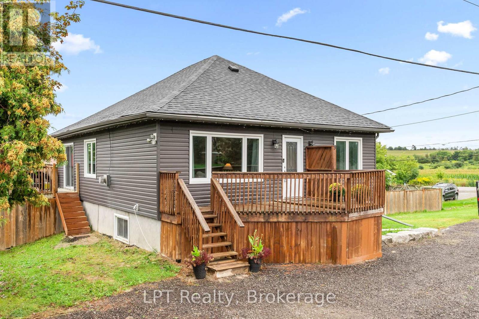Photo of 9 Lakeview Avenue