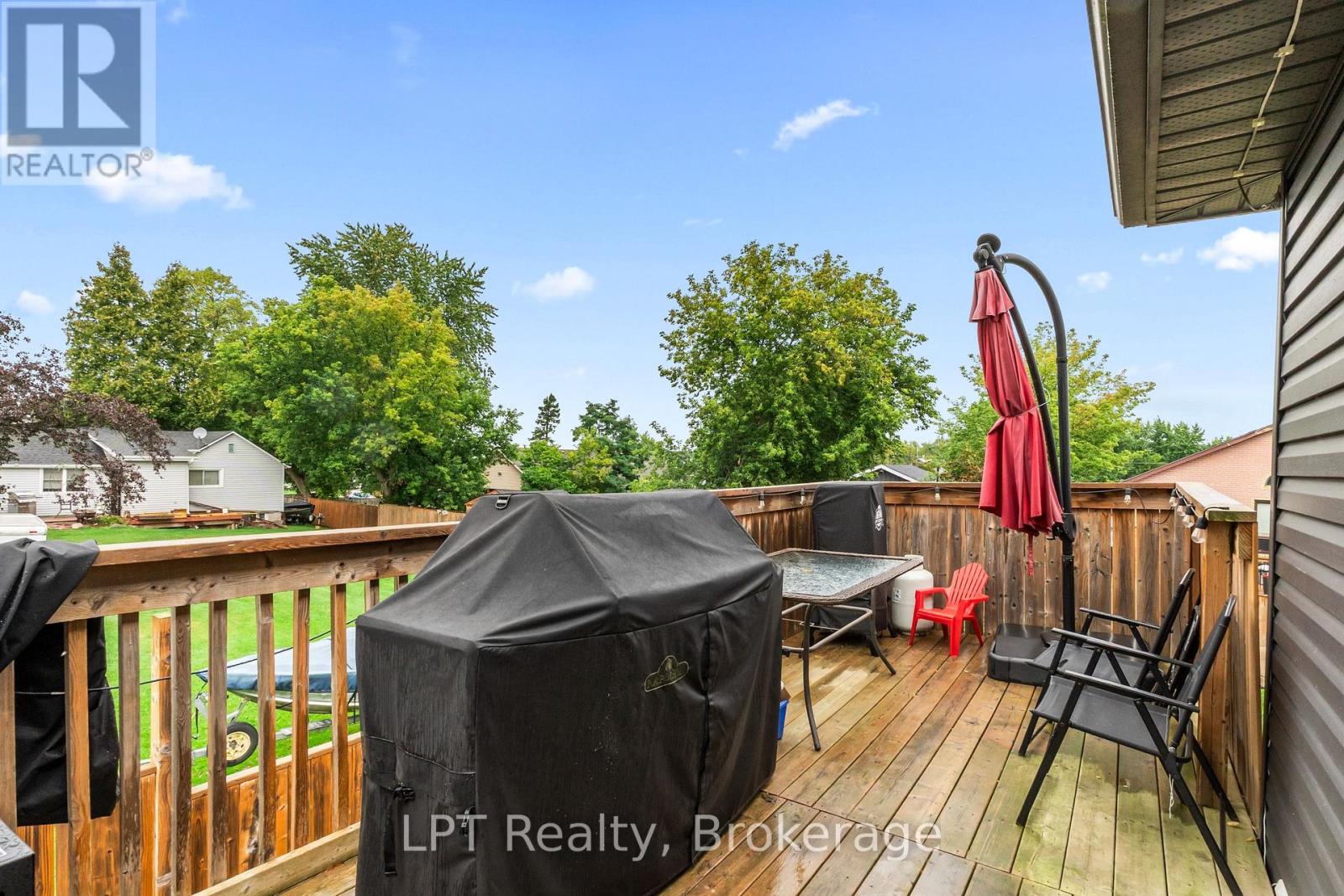 9 LAKEVIEW AVENUE - Image 37
