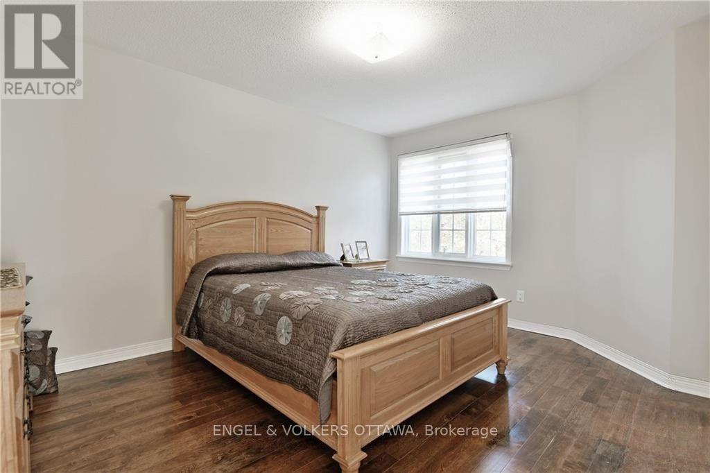 13 PICASSO DRIVE - Image 16