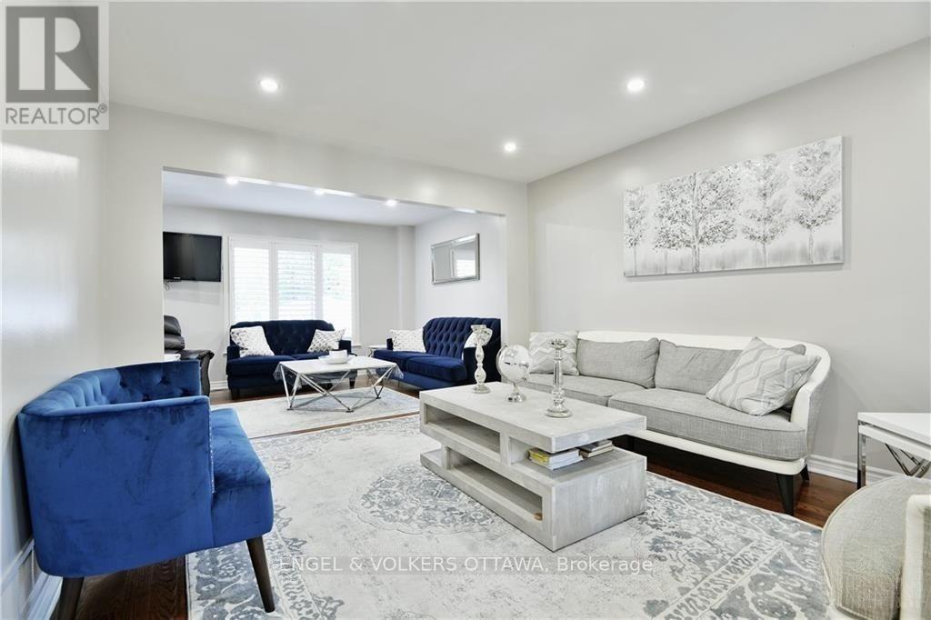 13 PICASSO DRIVE - 5