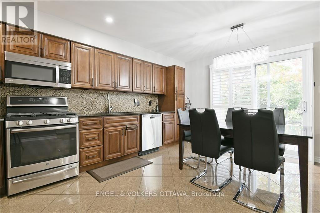 13 PICASSO DRIVE - Image 8