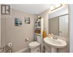 547 Ozawa Private, Ottawa, ON K1K4Z8 Photo 12