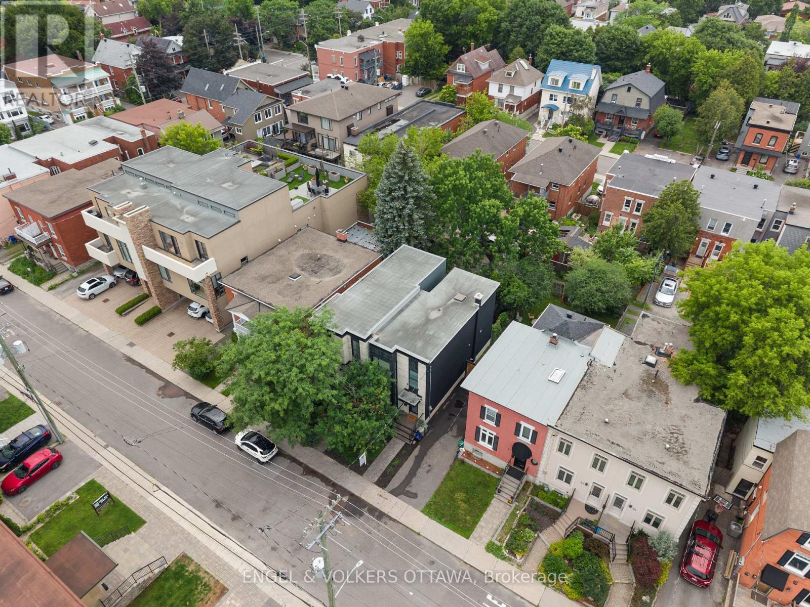 3 Bed, 3 Bath House for Sale in Ottawa – 53 VAUGHAN STREET, Ottawa – MLS# X13740908 - Image 35