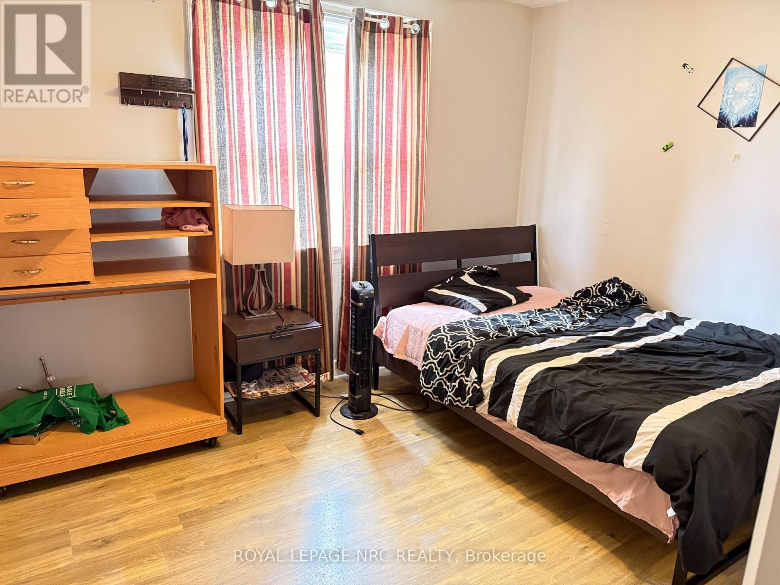 5583 BYNG Avenue, Niagara Falls (Hospital), Ontario, L2G5C6, Niagara Falls (Hospital), Ontario — photo 3 of 5