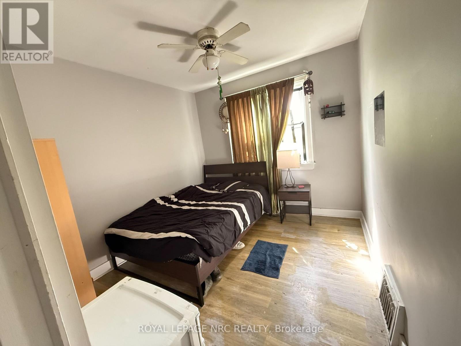 5583 BYNG Avenue, Niagara Falls (Hospital), Ontario, L2G5C6, Niagara Falls (Hospital), Ontario — photo 4 of 5