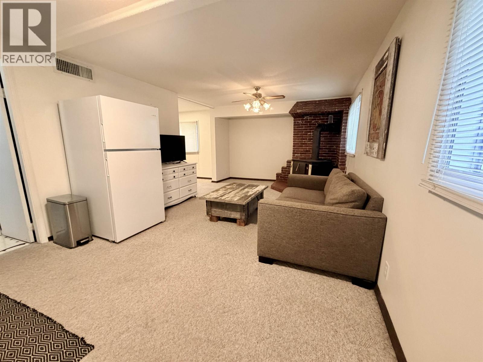 12 WIDGEON STREET - 26