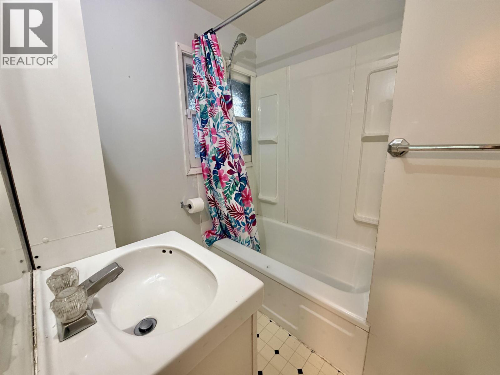 12 WIDGEON STREET - Image 30
